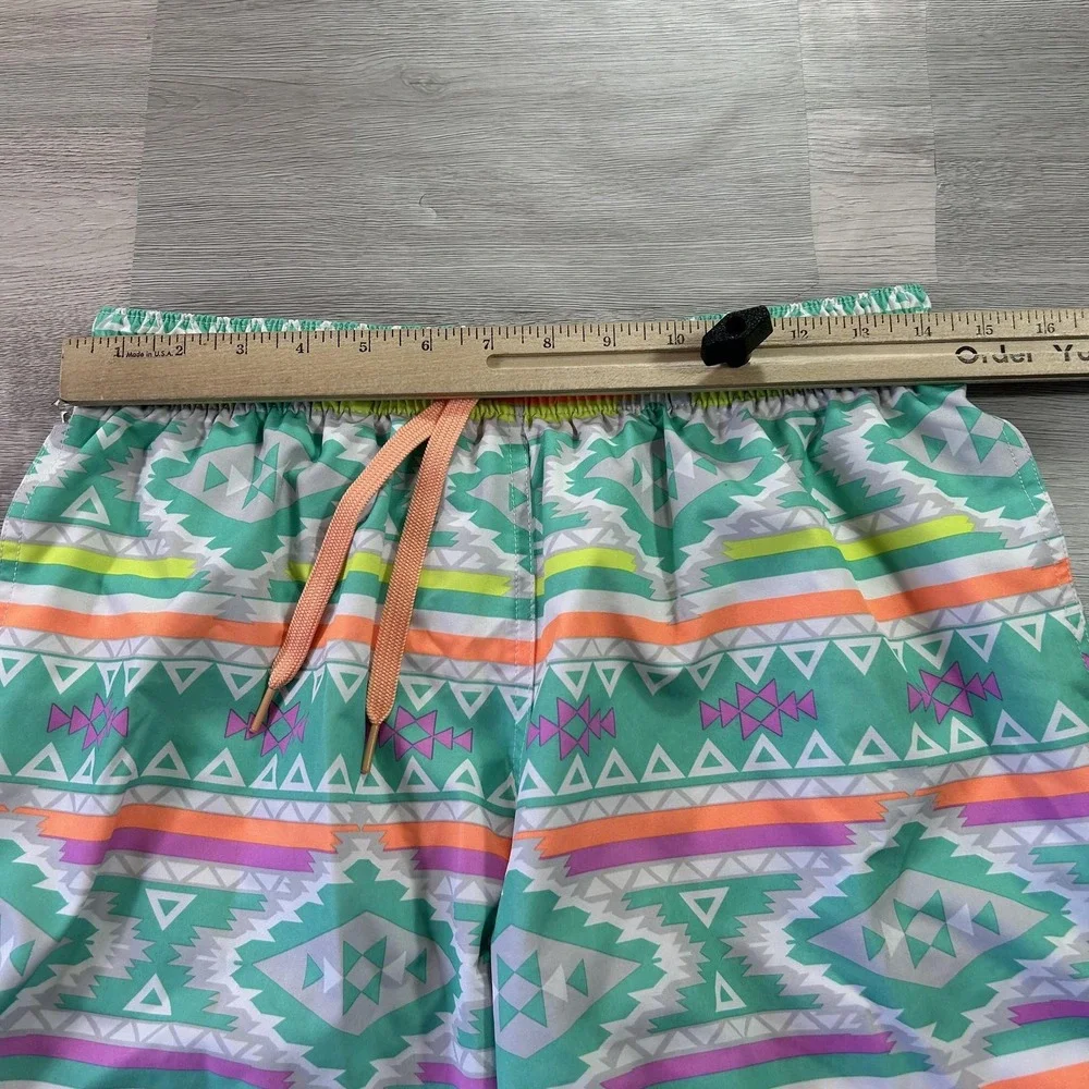 Chubbies Swim Trunks Shorts Mens Large Multicolor 7 Inseam Lined Drawstring‎